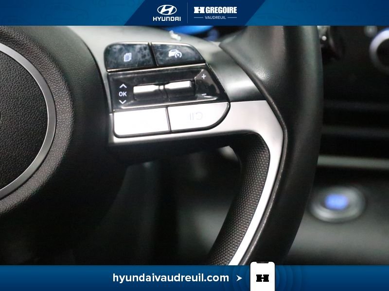 2024 Hyundai Elantra Grey Laval - photo #21