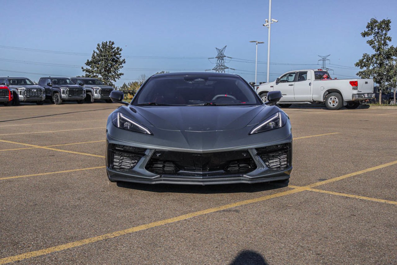 2024 Chevrolet Corvette 2dr Stingray Conv w/2LT Hypersonic Gray Metallic Sherwood Park - photo #2