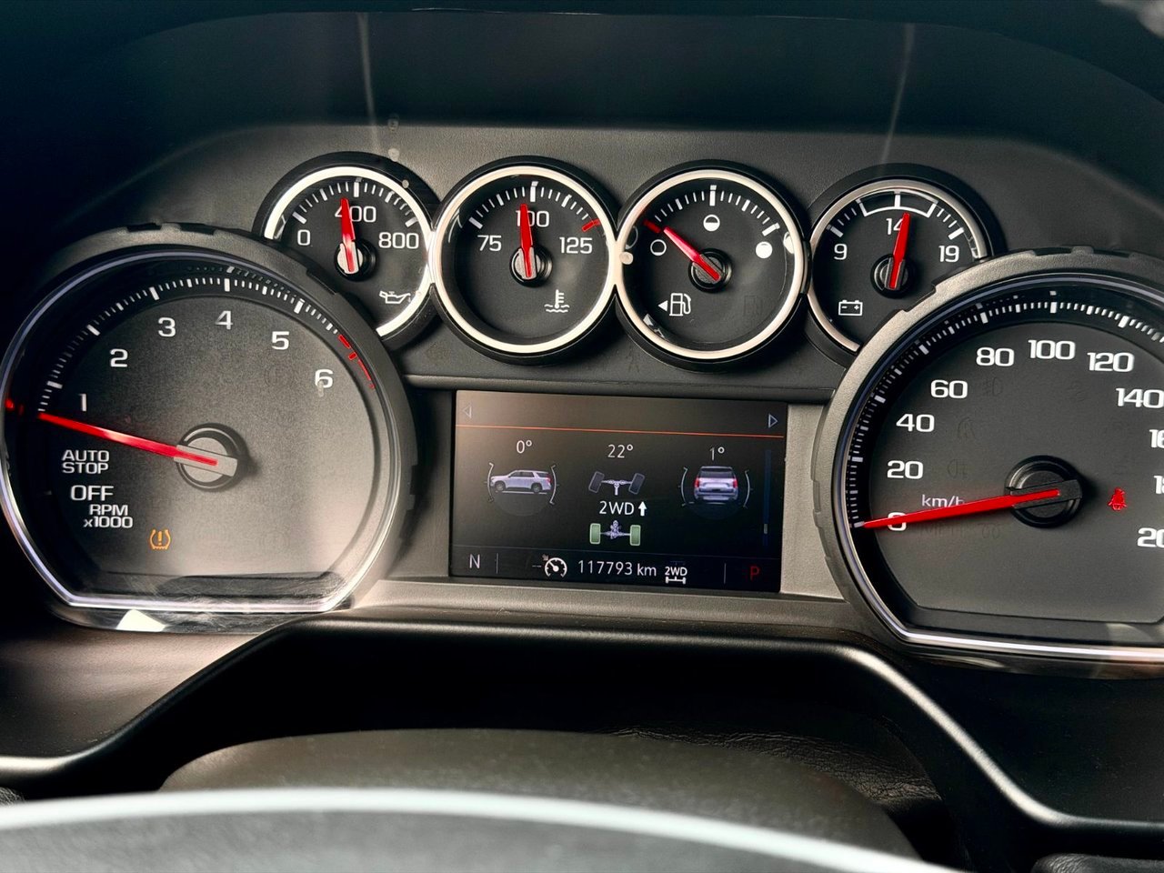 Chevrolet Tahoe 2021 Blanc Notre-Dame-des-Prairies - photo #24