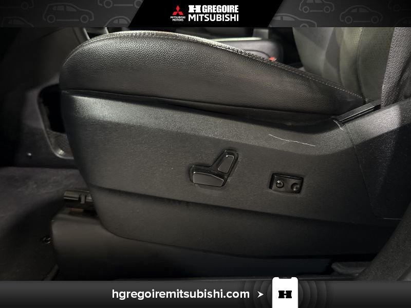 2020 Dodge GR Caravan White Blainville - photo #14