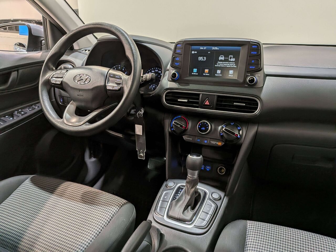 2019 Hyundai Kona 2.0L Essential AWD Grey Val-David - photo #17