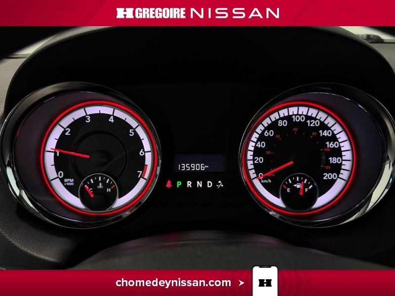 2017 Dodge GR Caravan Grey Laval - photo #17