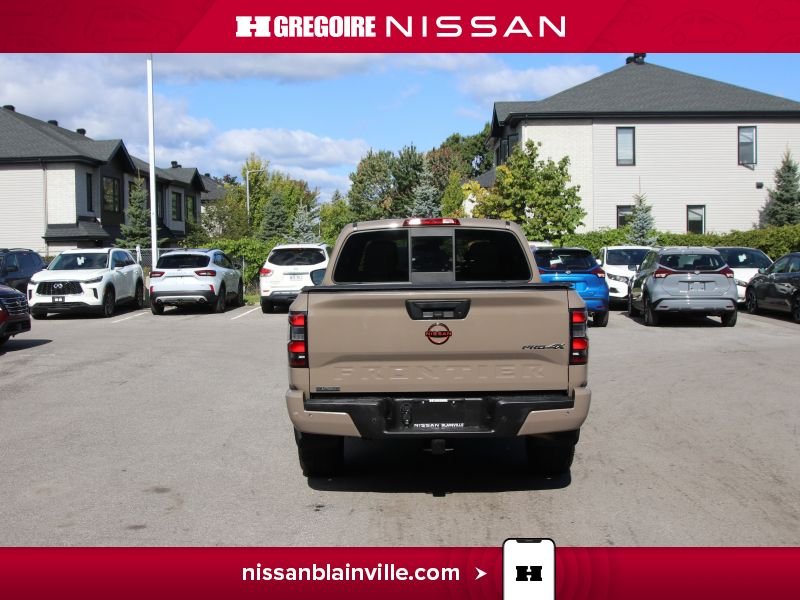Nissan Frontier 2022 Brun Blainville - photo #12