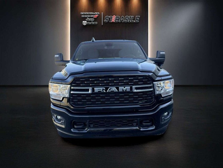 Ram 2500 Big Horn 4x4 Crew Cab 6'4 Box 2024 Noir