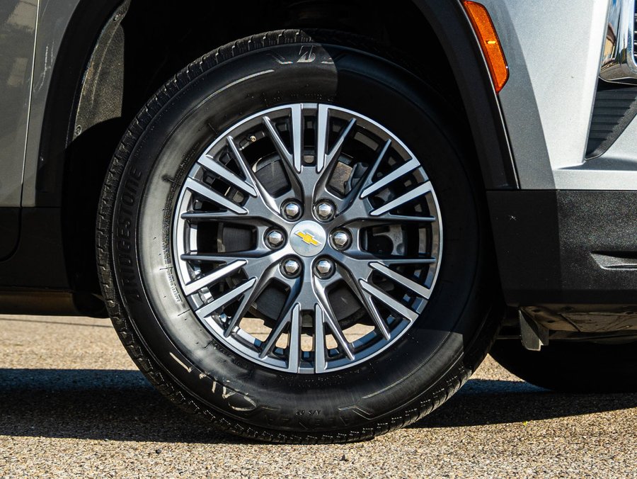 2026 Chevrolet Traverse LT 1.5L | Remote Start Grey