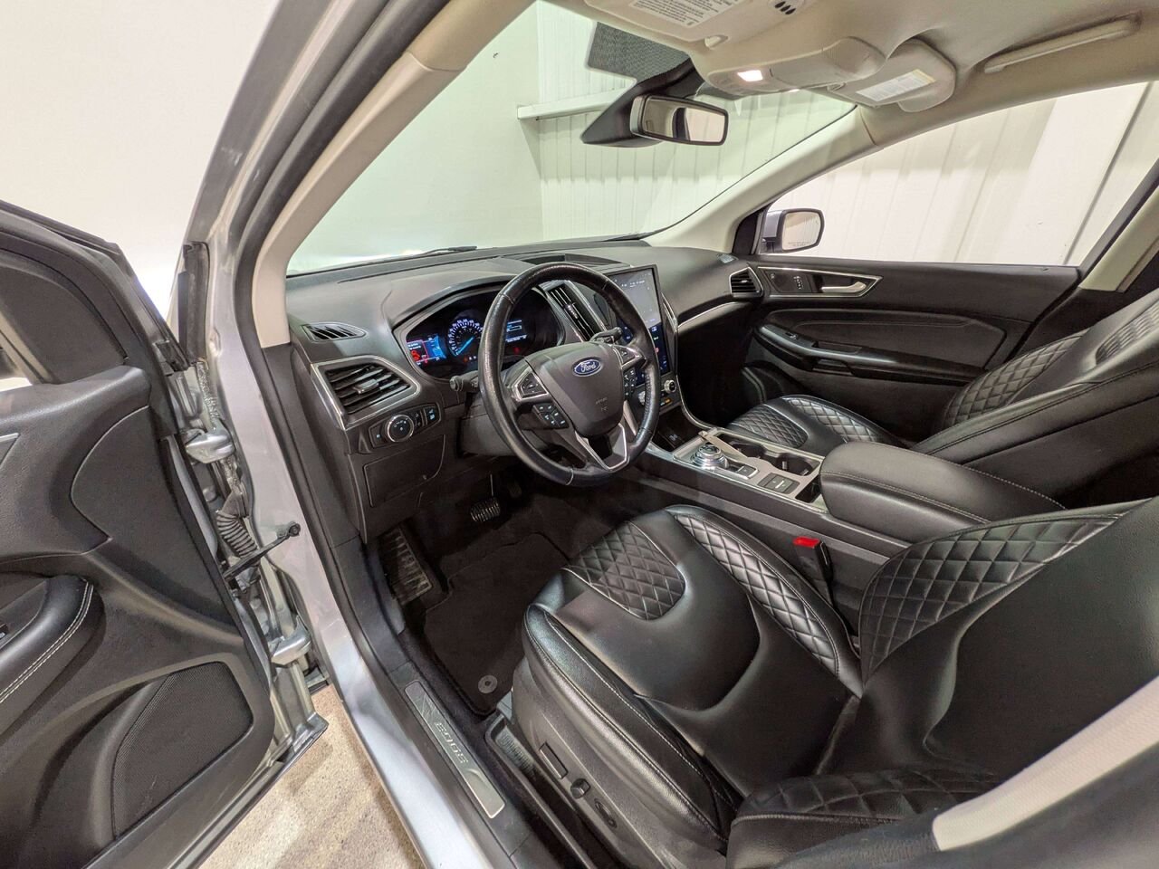 2023 Ford Edge Titanium AWD Silver Val-David - photo #10