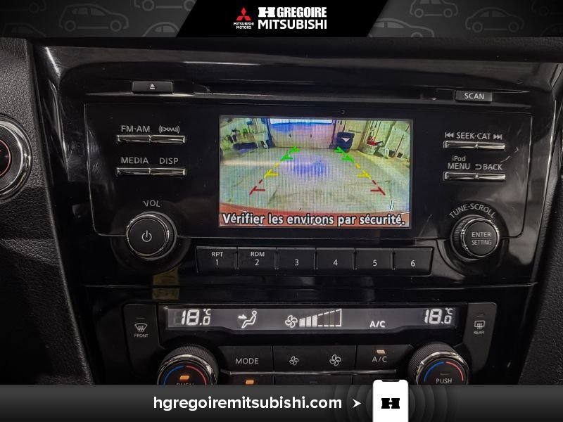 2017 Nissan Qashqai Orange Laval - photo #23