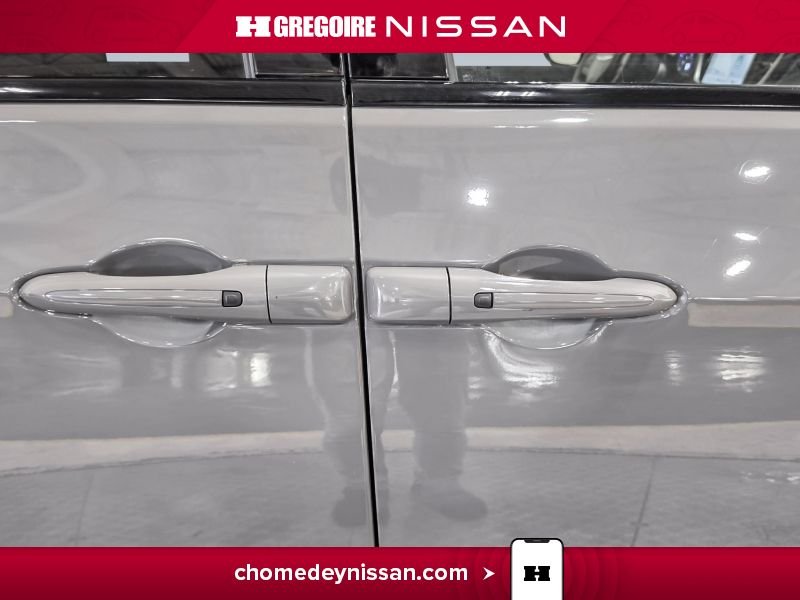 2025 Chrysler Pacifica Grey Saint-Eustache - photo #13