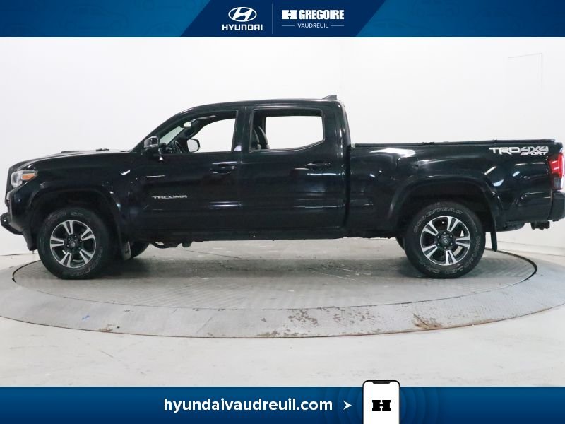 2018 Toyota Tacoma Black Laval - photo #5