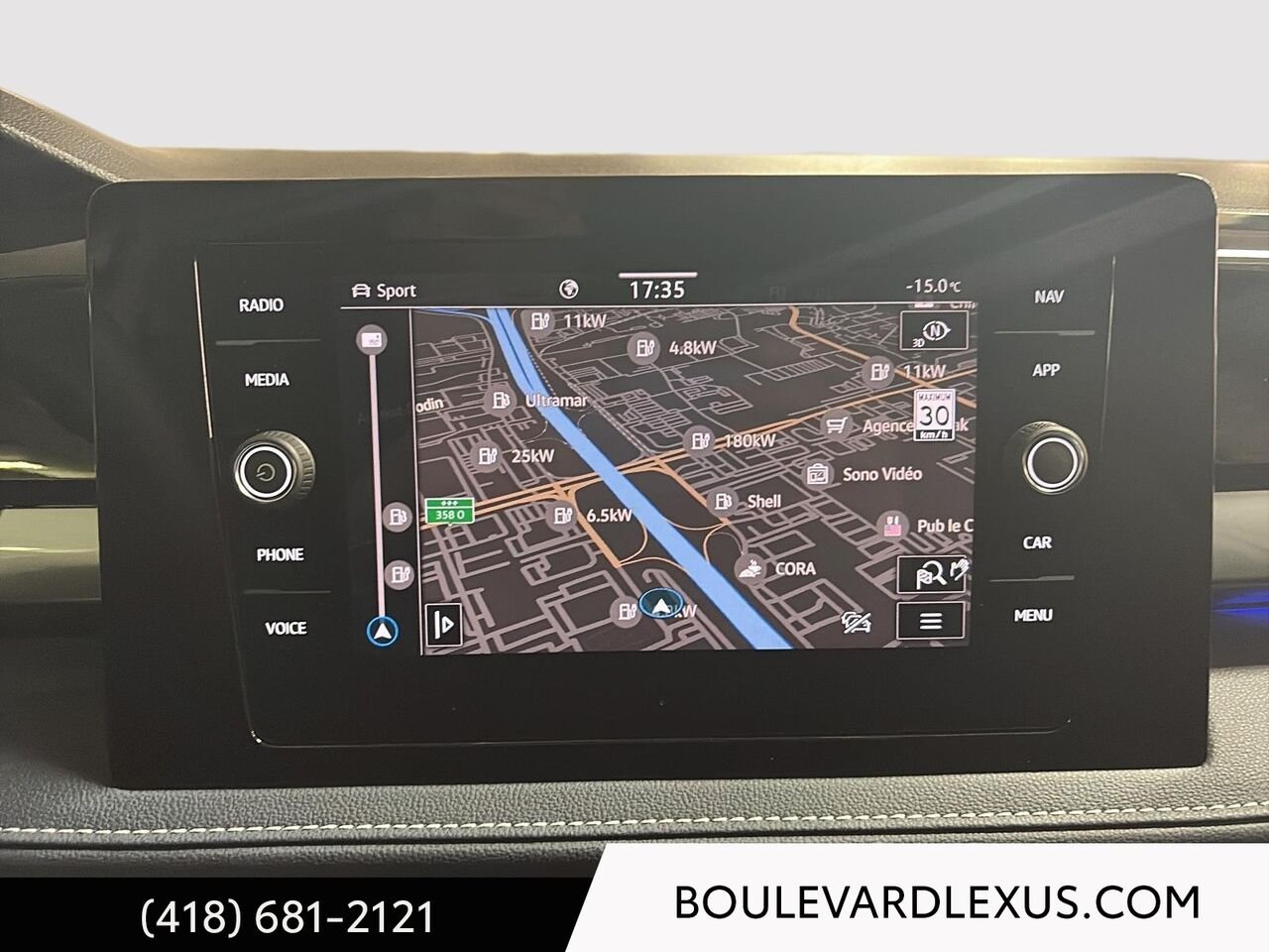2025 Volkswagen Taos Silver Quebec - photo #14