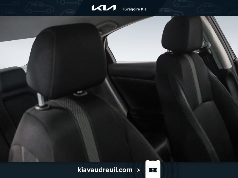 2016 Honda Civic Black Saint-Eustache - photo #20