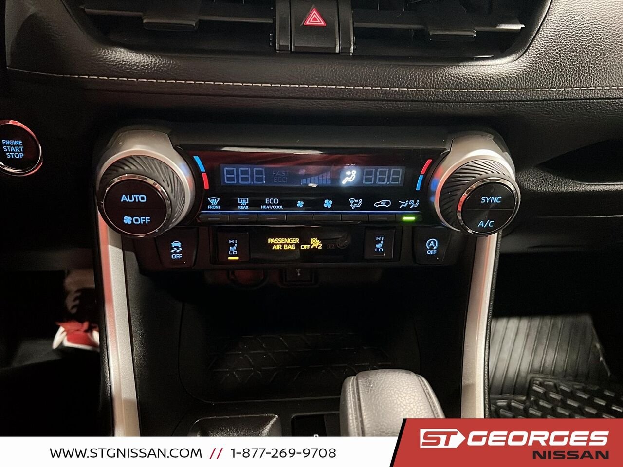 2021 Toyota RAV4 Black Saint-Georges - photo #18