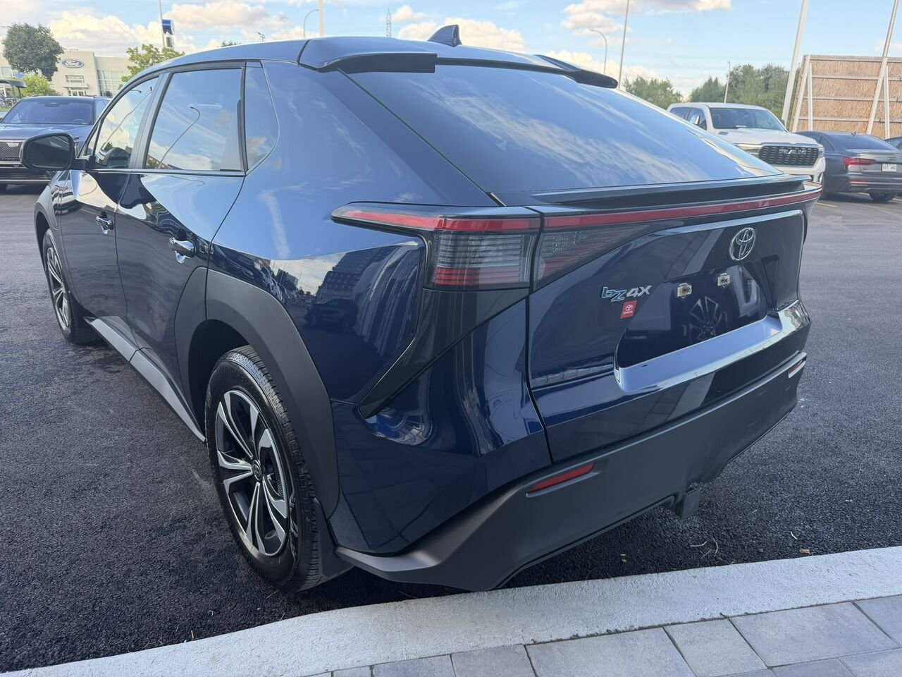 2023 Toyota bZ4X LE Blue Laval - photo #11