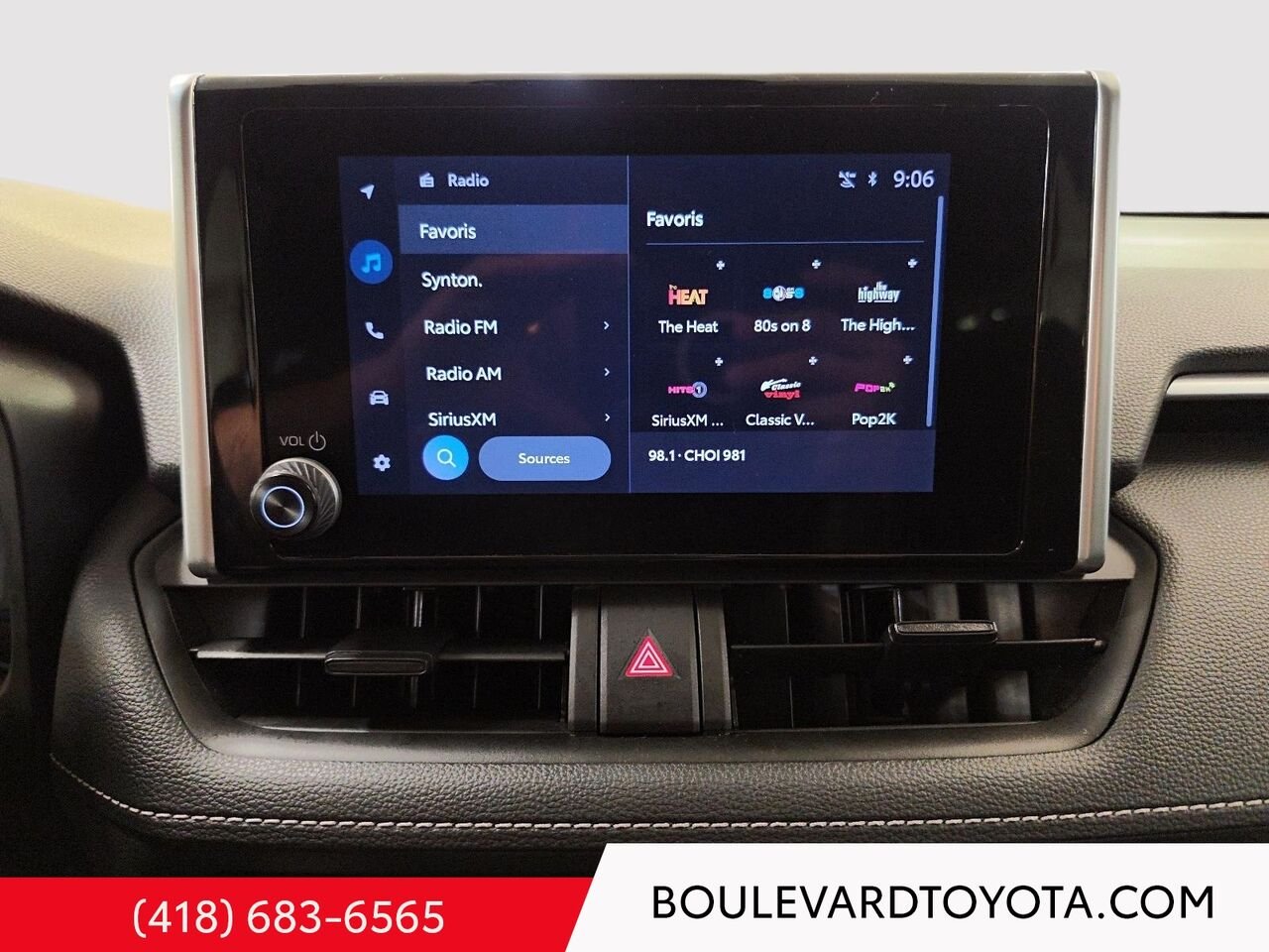 Toyota RAV4 100234A | LE, AWD 2023 Blanc Québec - photo #11