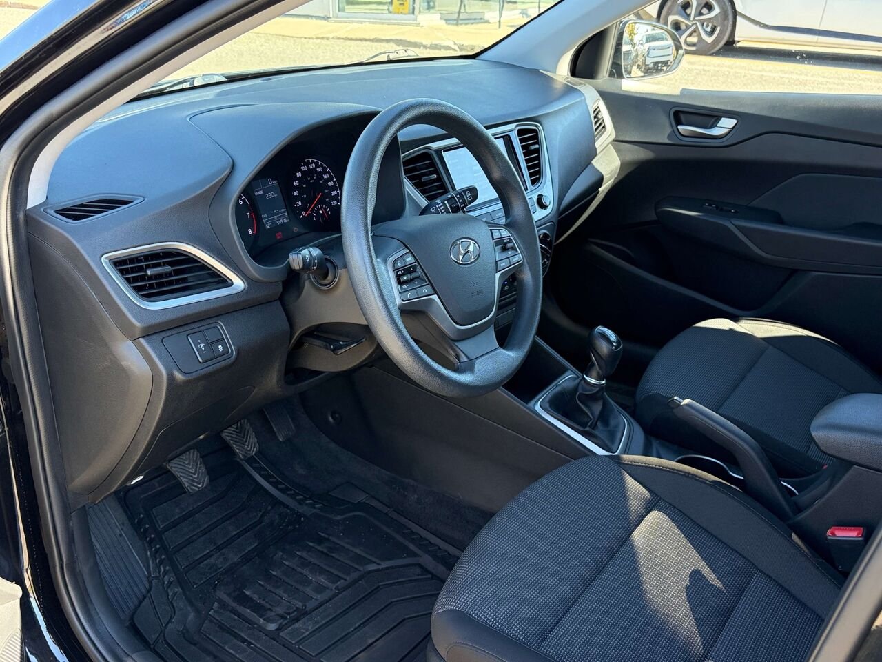 2020 Hyundai ACCENT Black Gatineau - photo #11