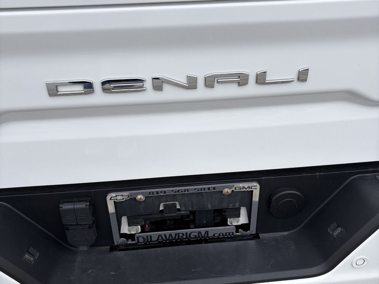 2023 GMC SIERRA K1500 DENALI Denali cabine multiplace 4RM 157 po White Gatineau - photo #15