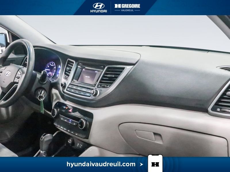 2016 Hyundai Tucson White Laval - photo #28