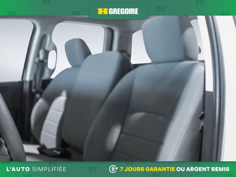 2019 Ram 1500 White Blainville - photo #15