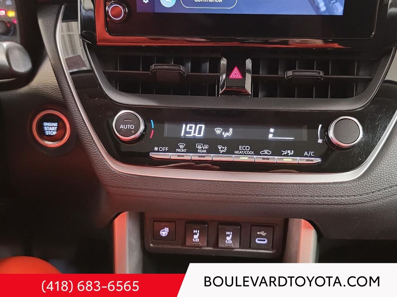 2023 Toyota Corolla Cross 100755A-94 | LE, AWD Silver Québec - photo #12