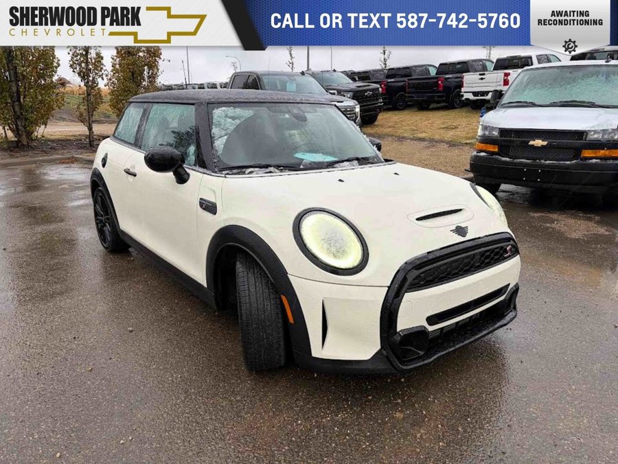 2023 MINI 3 Door Cooper S 2.0L | Leather | Sunroof Nanuq White Metallic