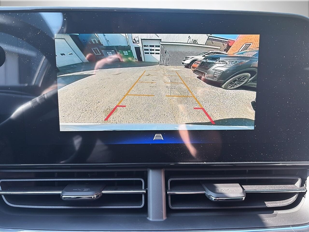 CHEVROLET Trax LT 2026 BLANC SOMMET Saint-Hyacinthe - photo #14