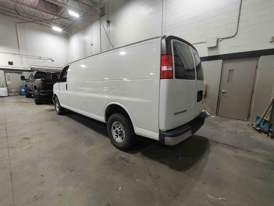 2021 GMC Savana Cargo Van 2500 V6 155 | Remote Entry | Backup Camera White