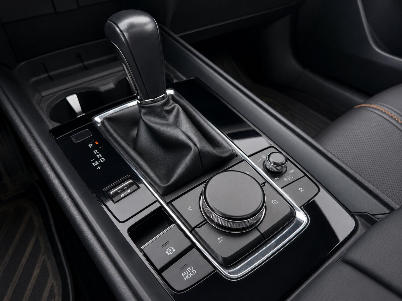 2024 Mazda CX-50 Black Châteauguay - photo #10
