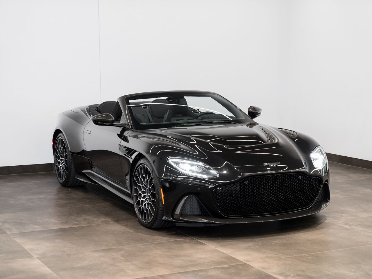 Aston Martin DBS 770 Ultimate | NO LUXURY TAX 2023 Kirkland - photo #4