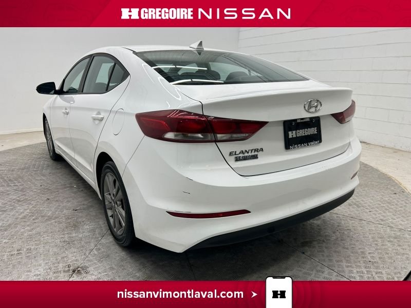 2018 Hyundai Elantra White Saint-Eustache - photo #8