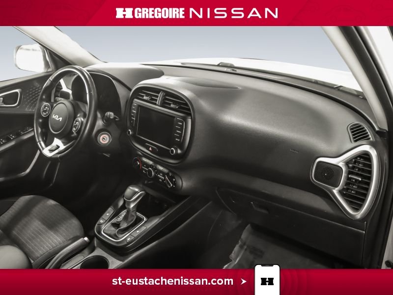 2022 Kia Soul White Saint-Eustache - photo #28