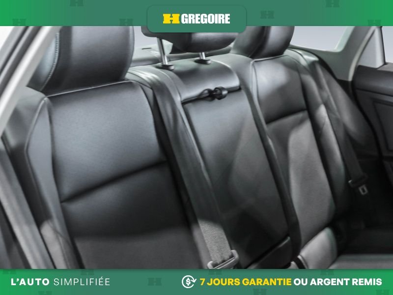 Volkswagen Jetta 820760 | Highline AUTO AC CUIR TOIT MAGS CAM RECULE 2019 Blanc Laval - photo #23