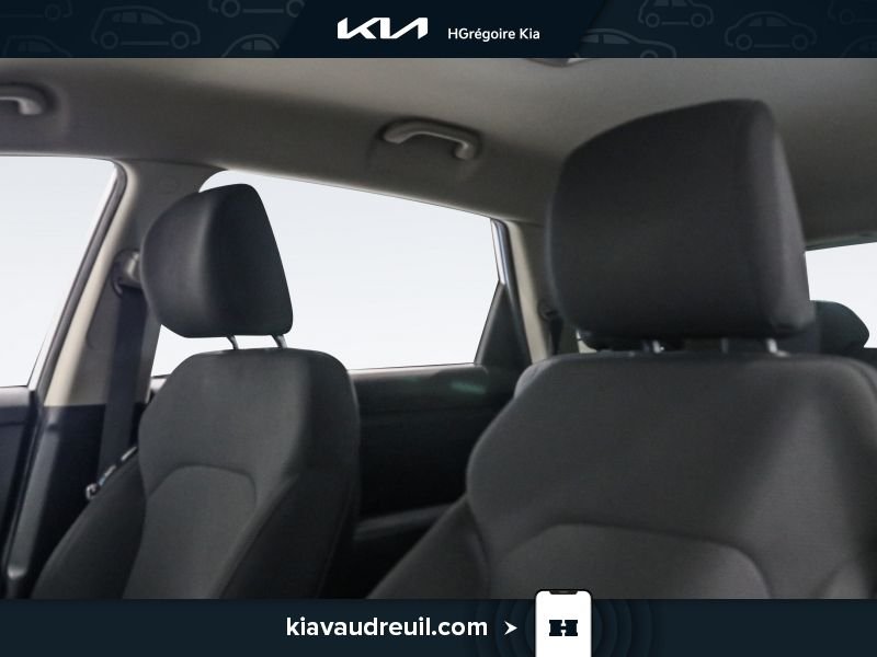 2014 Kia Rondo White Laval - photo #8