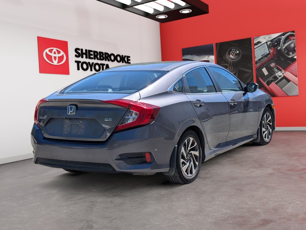 Honda Civic Berline SE/SIÈGES CHAUFFANTS/AC/BLUETOOTH/CAMERA DE RECUL 2018 Gris Sherbrooke - photo #3