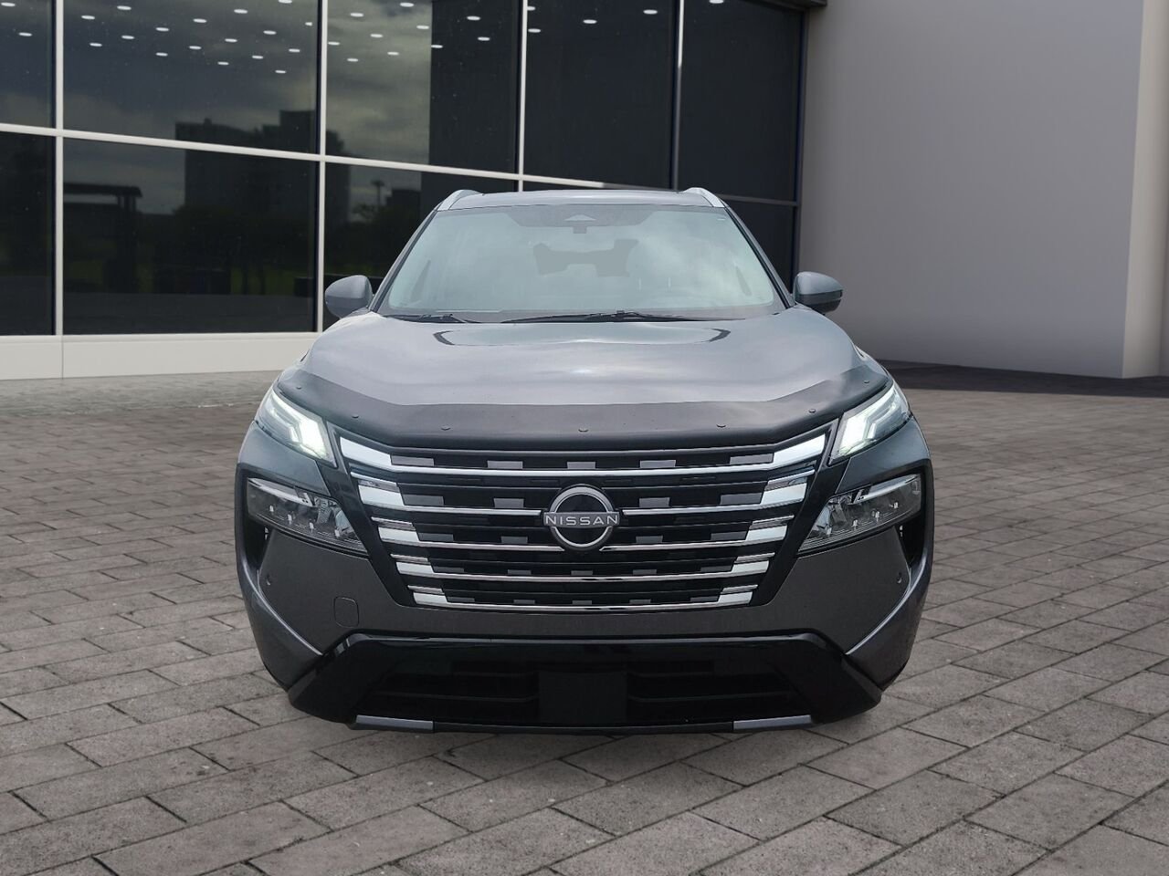 2025 Nissan Rogue PLATINE Grey Québec - photo #4