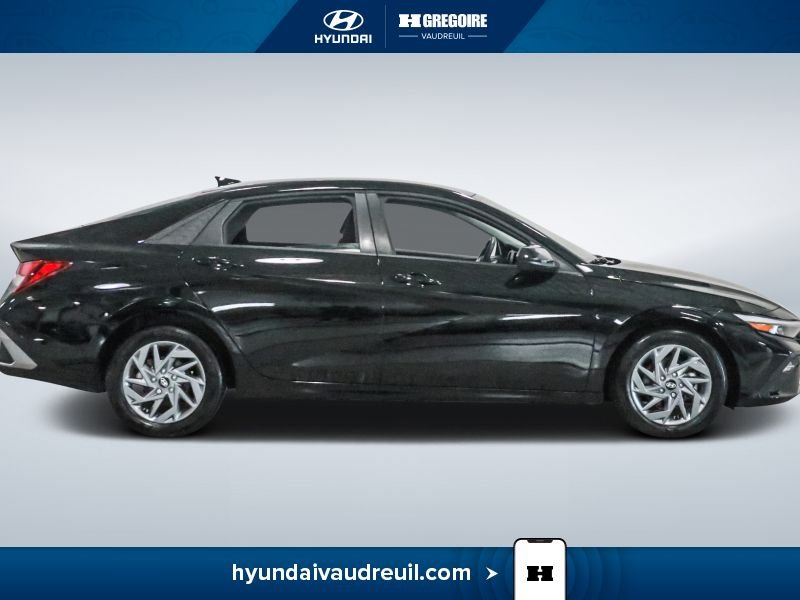 2025 Hyundai Elantra Black Blainville - photo #12