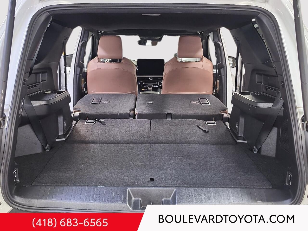 2025 Toyota 4RUNNER 100761A-69 | GROUPE LIMITED, 7 PLACES, 4X4 White Québec - photo #25