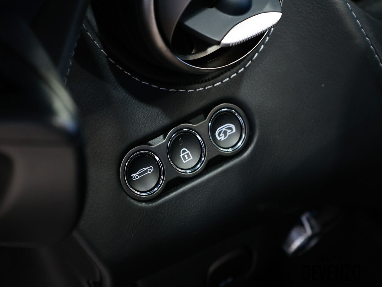 2020 McLaren 720S Black Saint-Eustache - photo #22