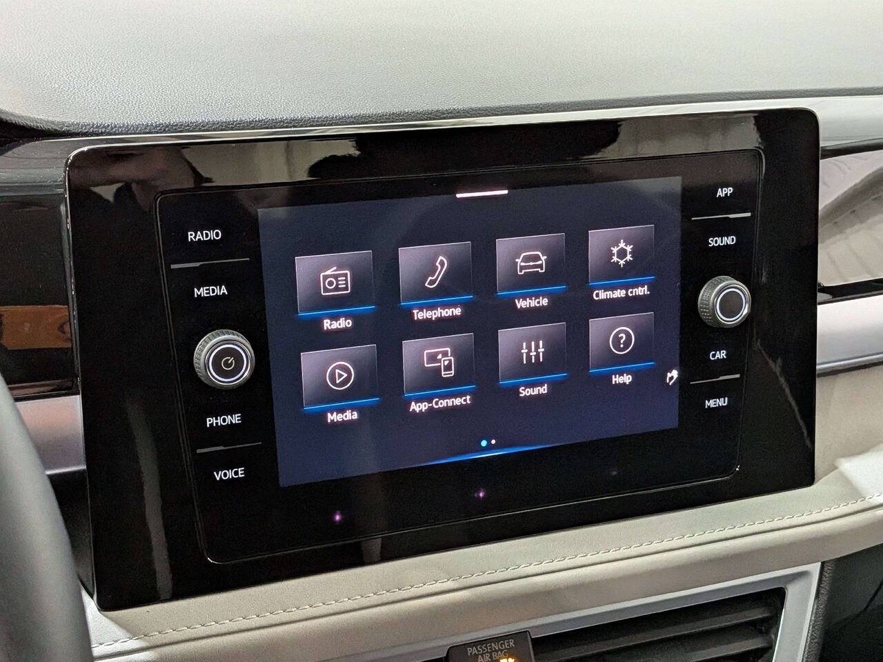 2025 Volkswagen Taos Comfortline 4MOTION Grey Val-David - photo #18