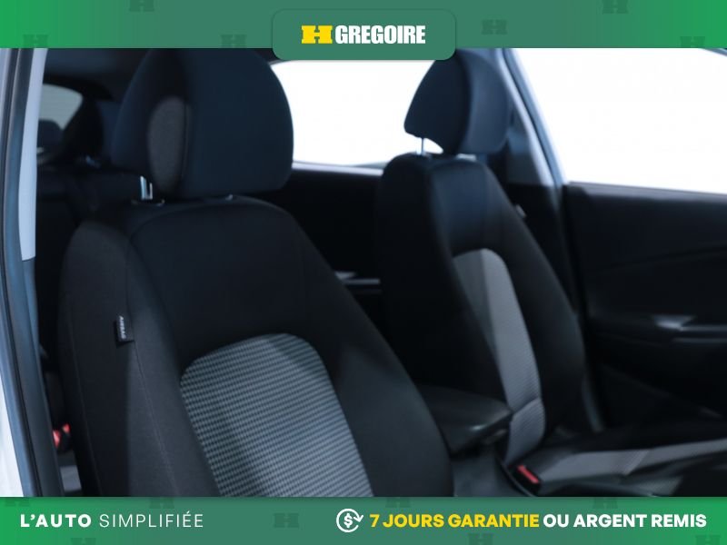 2021 Hyundai Kona White Saint-Eustache - photo #25