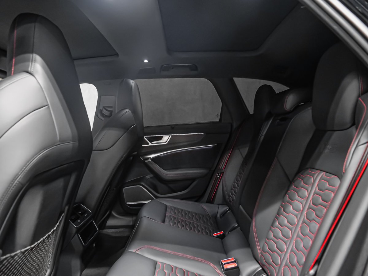 2023 Audi RS 6 Avant Black Montreal - photo #32