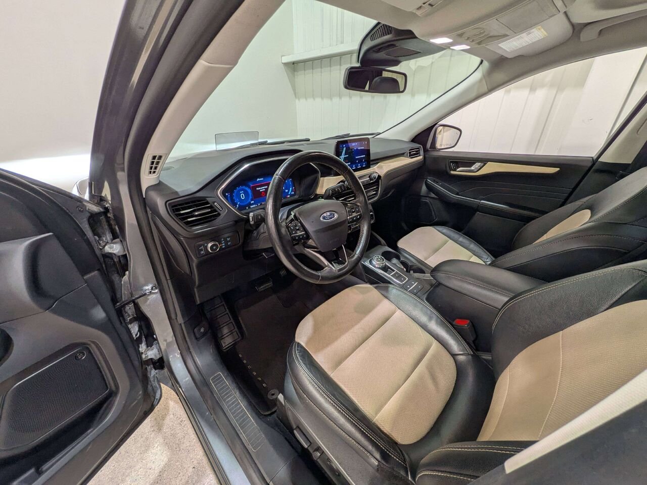 2022 Ford Escape Titanium Plug-In Hybrid FWD Grey Val-David - photo #10