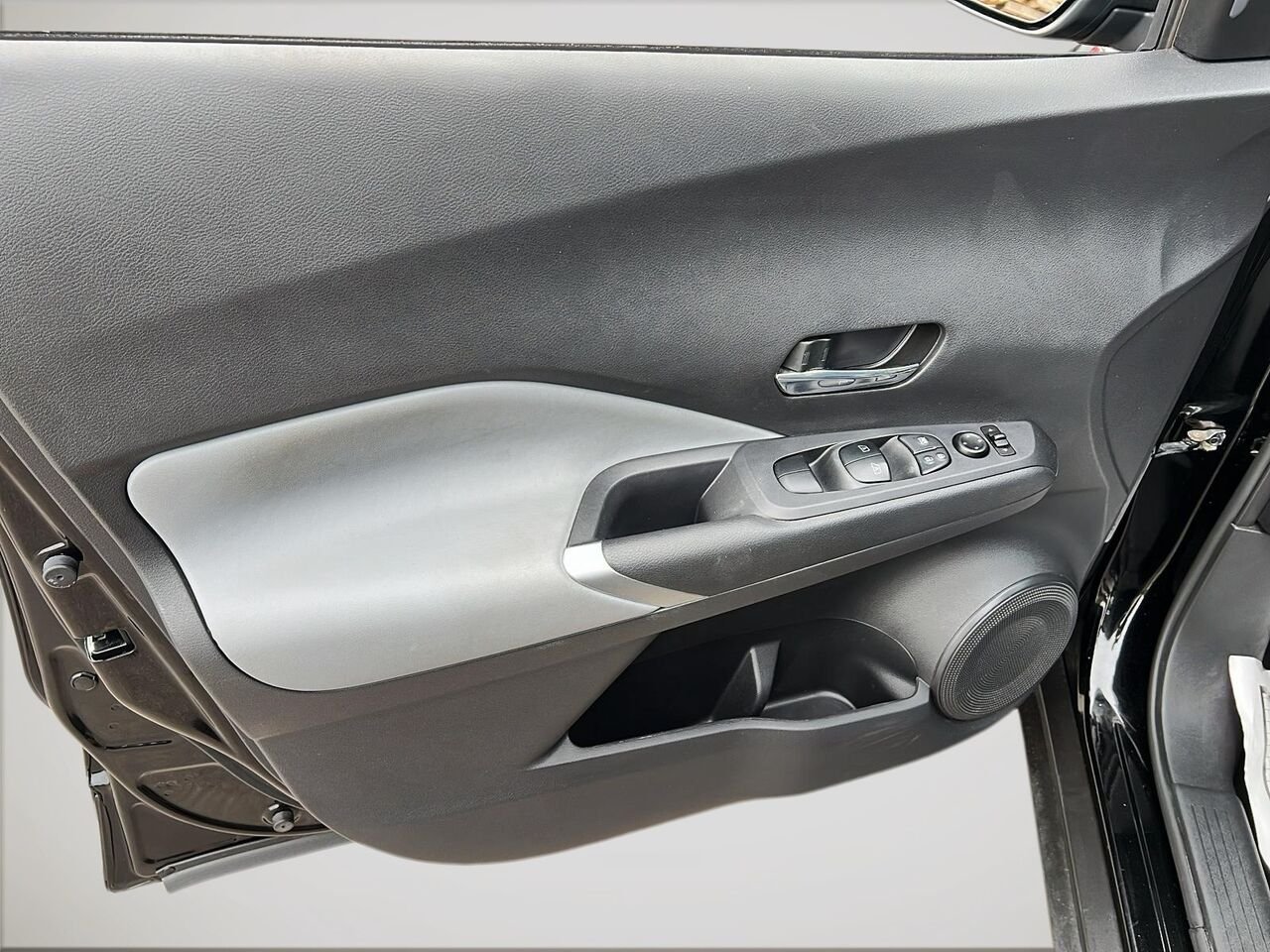 Nissan Kicks SR 2024 Noir Québec - photo #9