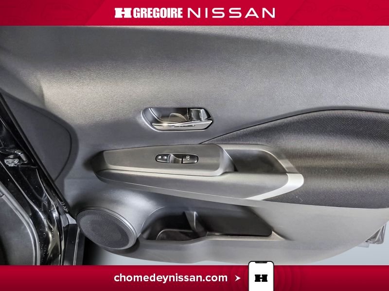 2023 Nissan Kicks Black Saint-Eustache - photo #12