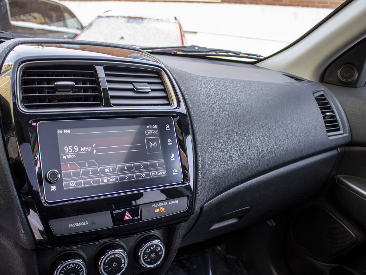 2019 Mitsubishi RVR GT-AWD Black Montreal - photo #12