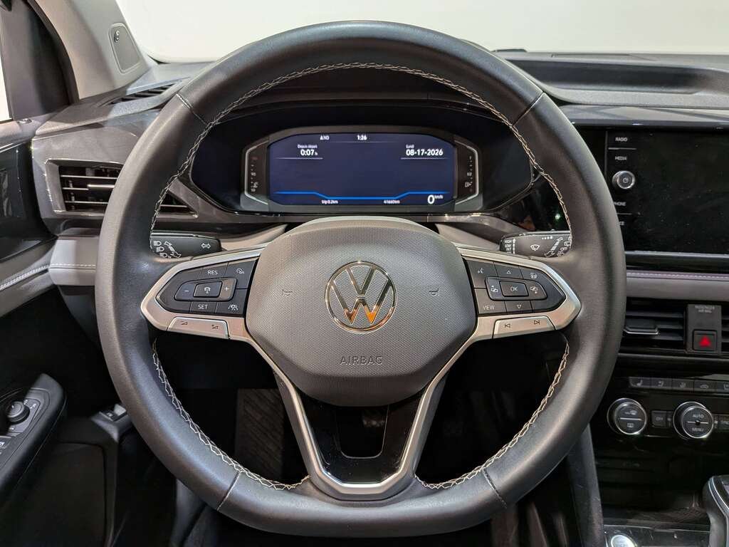 Volkswagen Taos Highline 4MOTION 2024 Rouge Val-David - photo #10