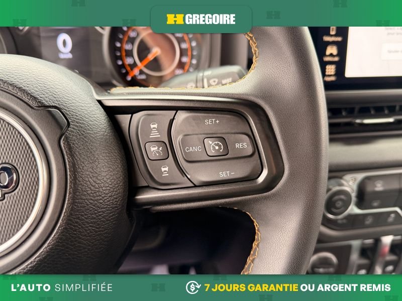2024 Jeep Wrangler Red Saint-Eustache - photo #16