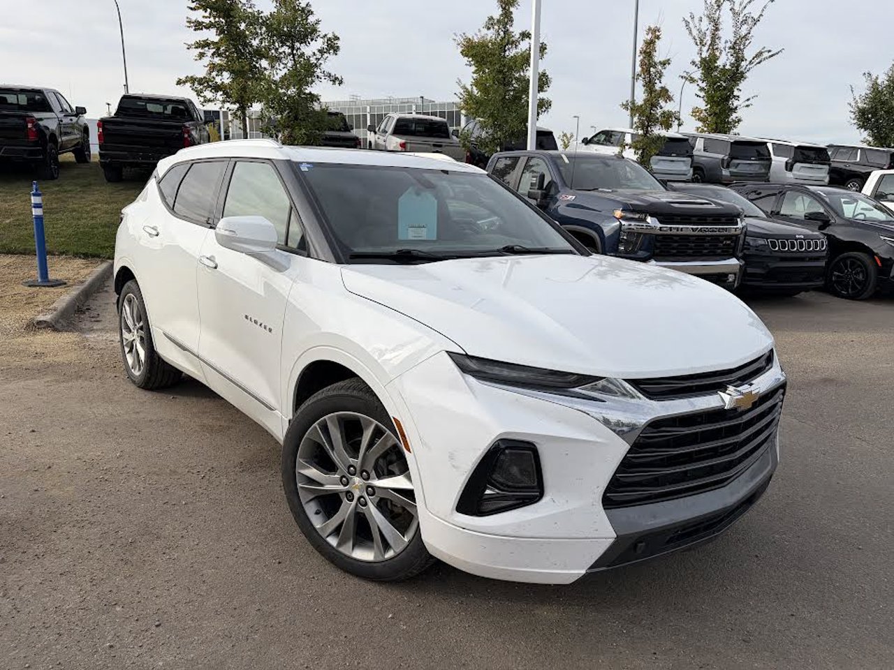 2019 Chevrolet Blazer AWD 4dr 3.6L Premier White Sherwood Park - photo #1