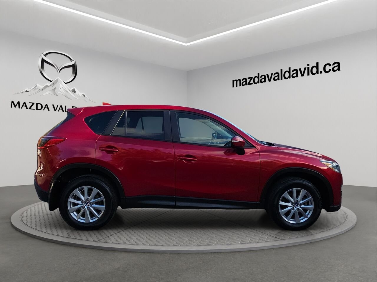 2016 Mazda CX-5 TOURING, Toit ouvrant électrique, sièges avant chauffants, MOTEUR REMPLACÉ Red Val-David - photo #6