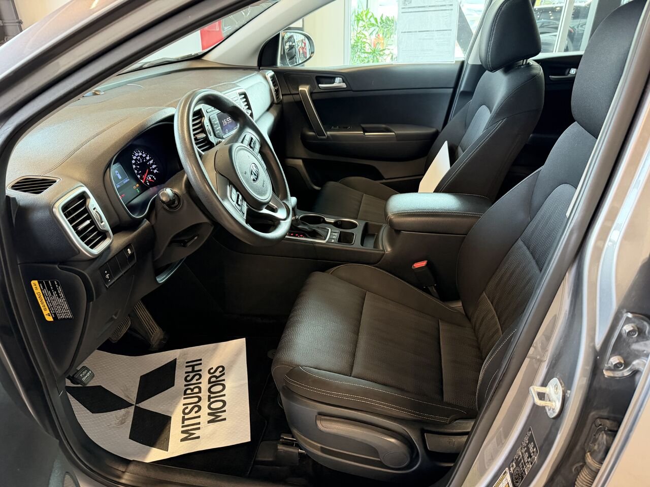 2018 Kia Sportage Silver Saint-Eustache - photo #8