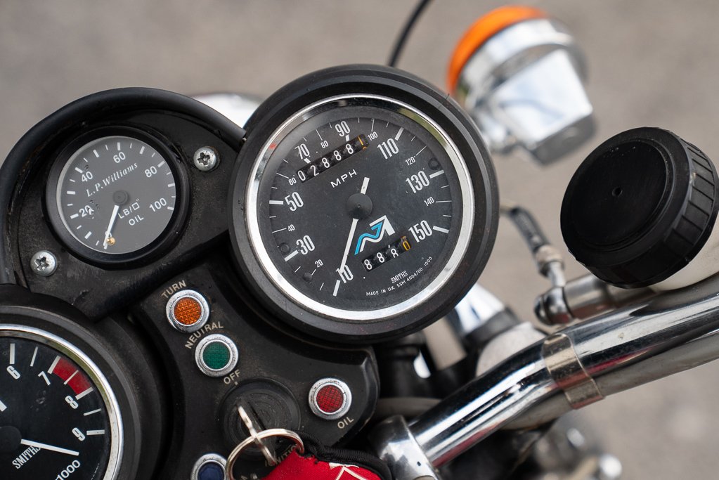 Triumph Trident 1975 Montréal - photo #9